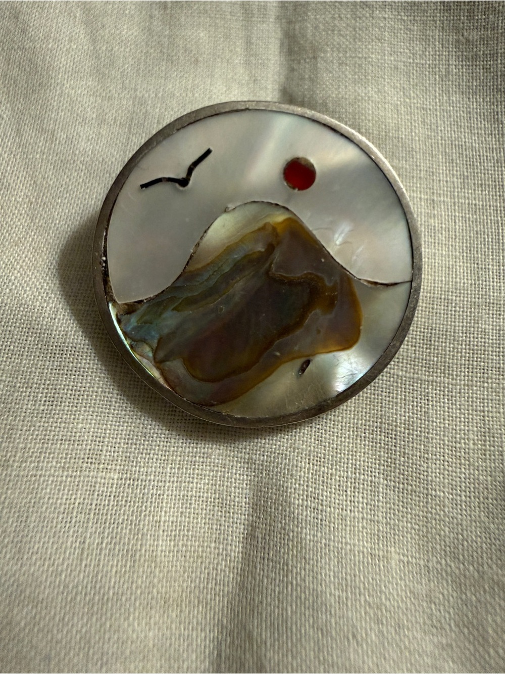 Handcrafted Mother-of-Pearl /Abalone Japanese Mount Fuji pendant signed piece